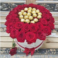 Ferrero Red Roses Box