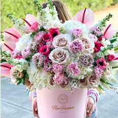 Spring Flowers Luxury Box | Best local Florist Milan Monza Como