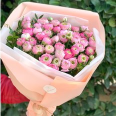 Pink Ranunculus Bouquet | Send Spring Flowers to Milan | Best Local Florist FlorPassion