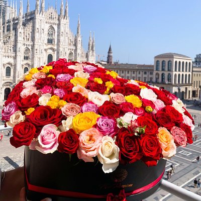 Romantic Roses Heart Box